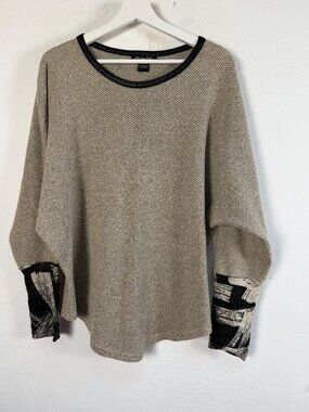 Michael Tyler Sweater Top Large Tan Black Textured Contrast Cuff Knit Lagenlook